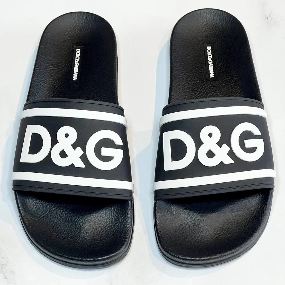 💛SOLD🖤 Dolce & Gabbana Rubber Pool Slides DG logo in Black/White - Picture 1 of 9